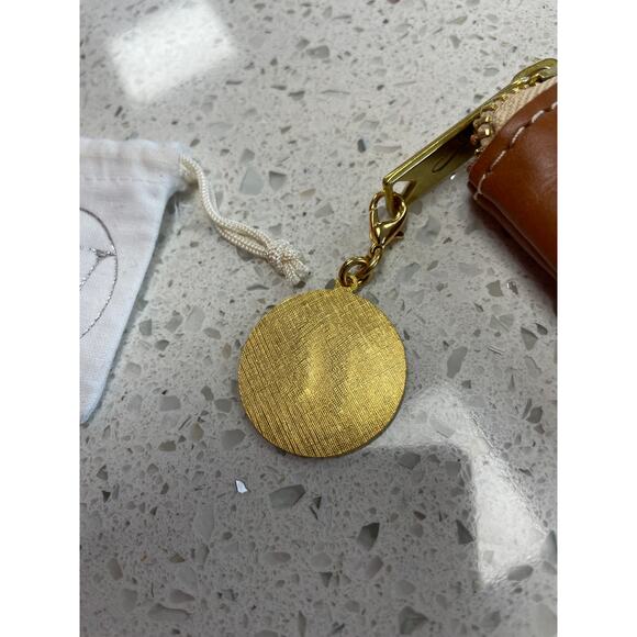 JW (John Wind) Alphabet Coin Charm Letter ”n” Great for zippered handbags. - Picture 3 of 3